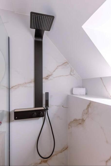 Moderne Studio نيوبورت المظهر الخارجي الصورة